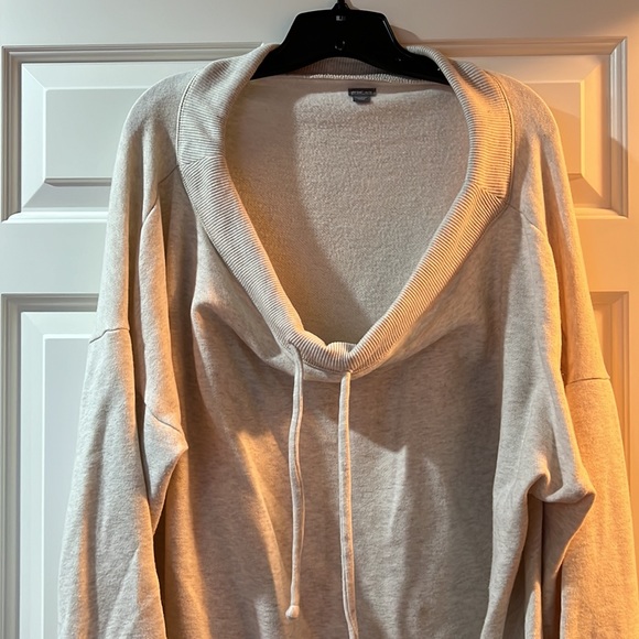 Aerie Scoop Neck Sweatshirt - Picture 3 of 5